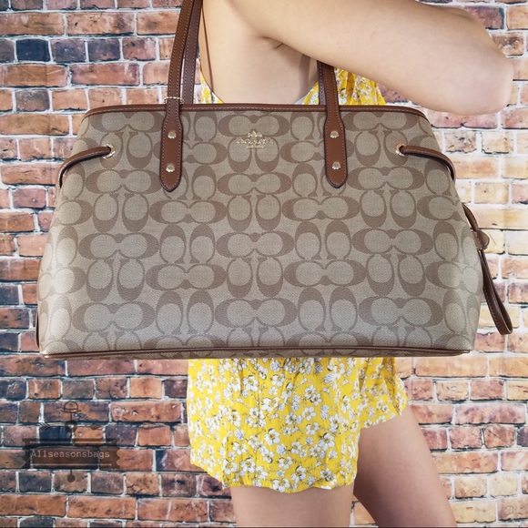 Coach drawstring pvc Large tote khaki saddle bag - Picture 3 of 8